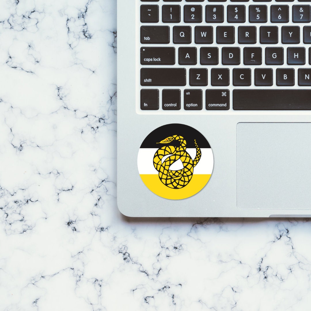 Sigma Nu Fraternity Flag Circle Sticker / Decal / Vinyl | 3" Wide | For Water Bottle, Laptop, Phone, and More