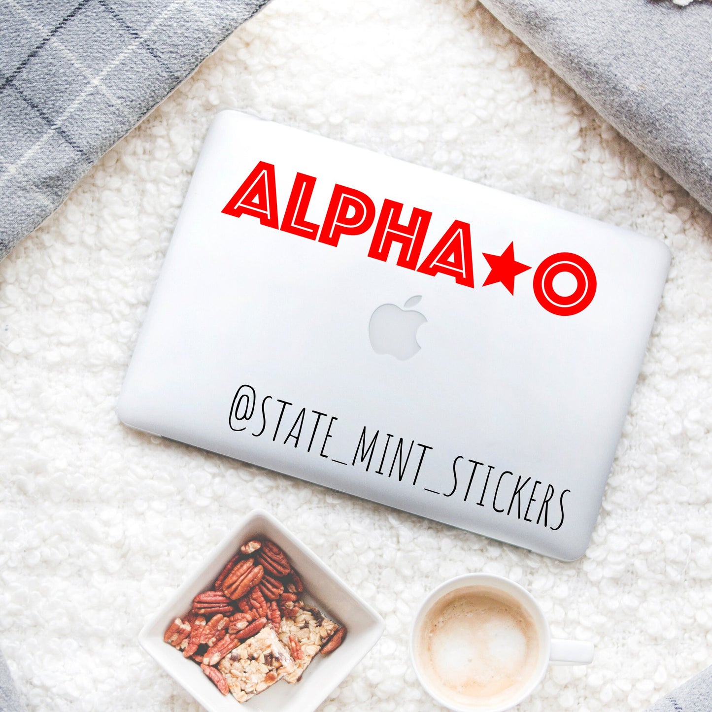 Alpha Omicron Pi Sorority Star Vinyl Transfer Decal / Sticker | Waterproof for Car, Laptop, Water Bottle, Cooler
